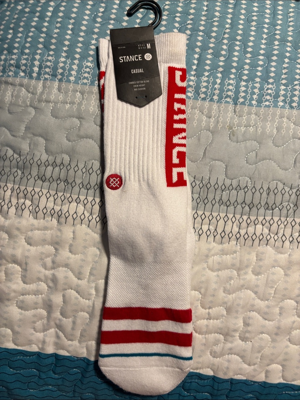 Stance Menβs White Socks with Red & Teal Stripes - Casual Crew New with tag